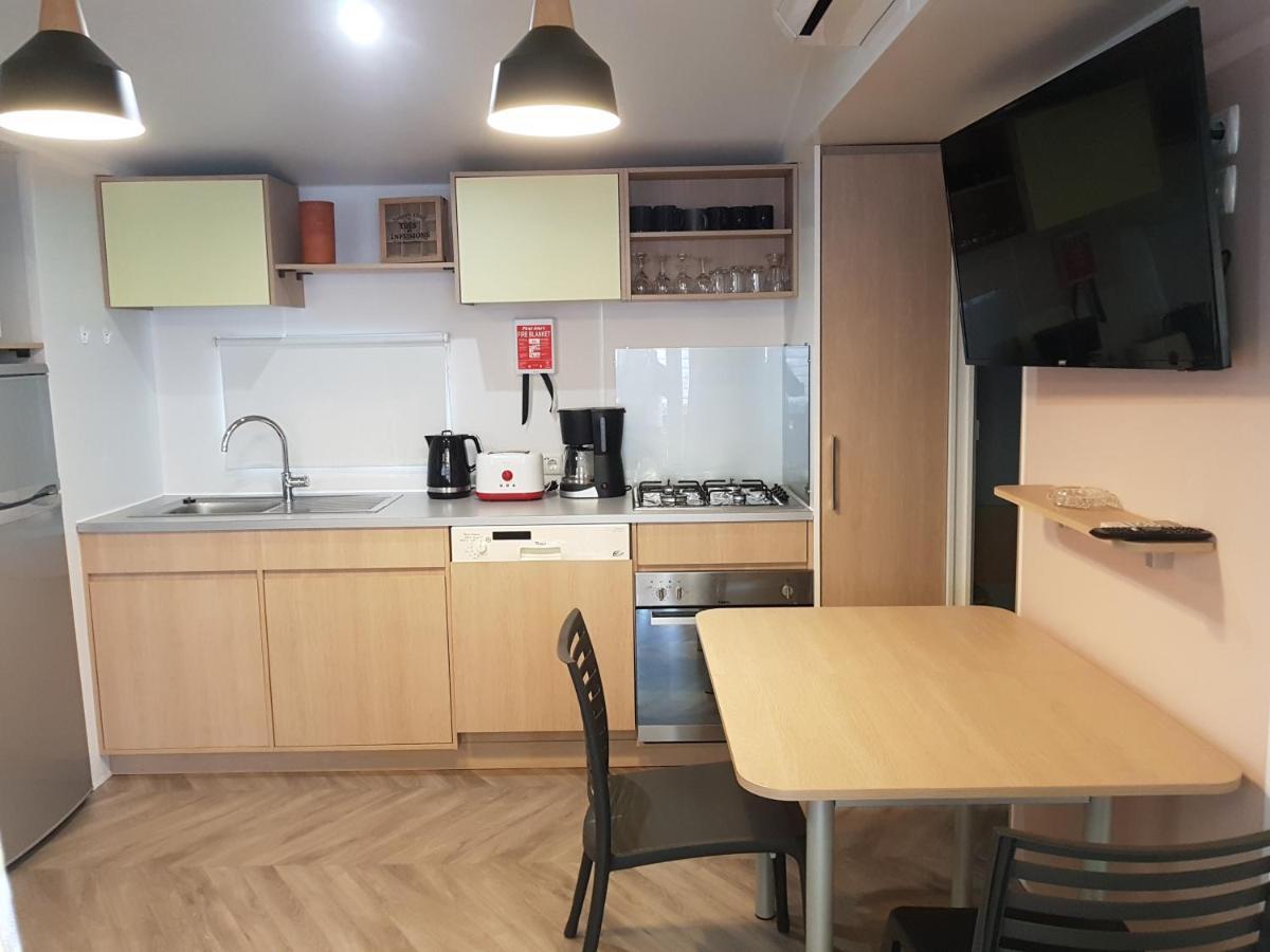 Mobil Home Maxi Confort Sur La Cote D'Azur Fréjus Exterior foto